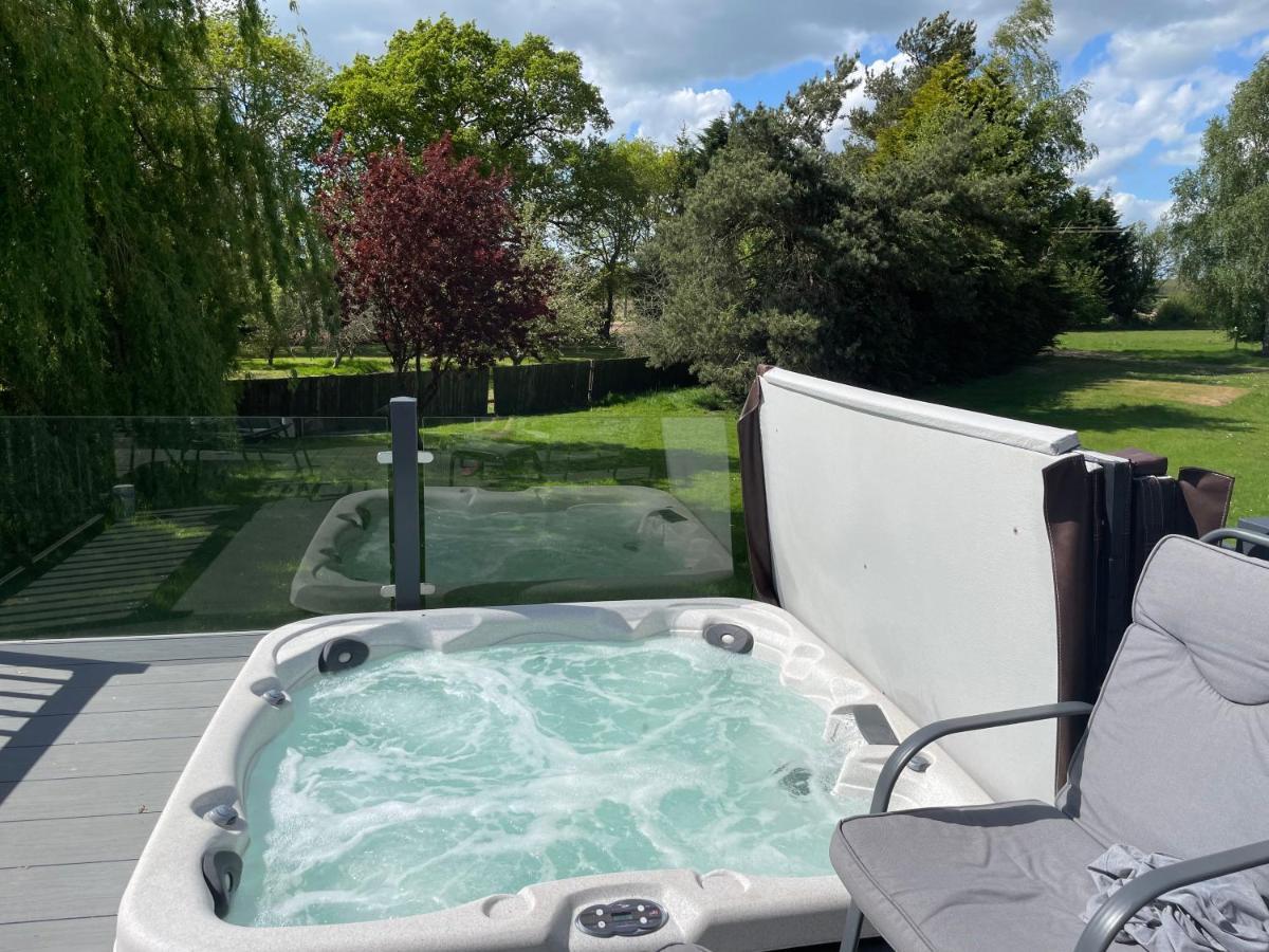 Orchard View Lodge Woodhall Spa Extérieur photo